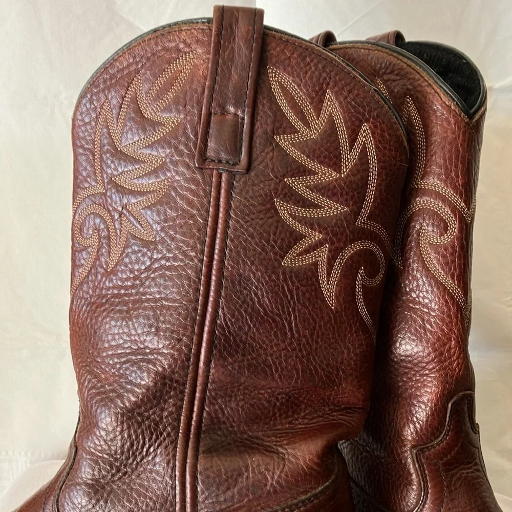 Dingo Men’s Deep Brown 8.5D (D105981) Leather Upper PointedToe Western Boot GUC